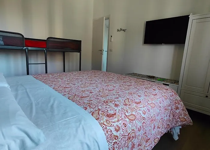 Colorland Apartment *
